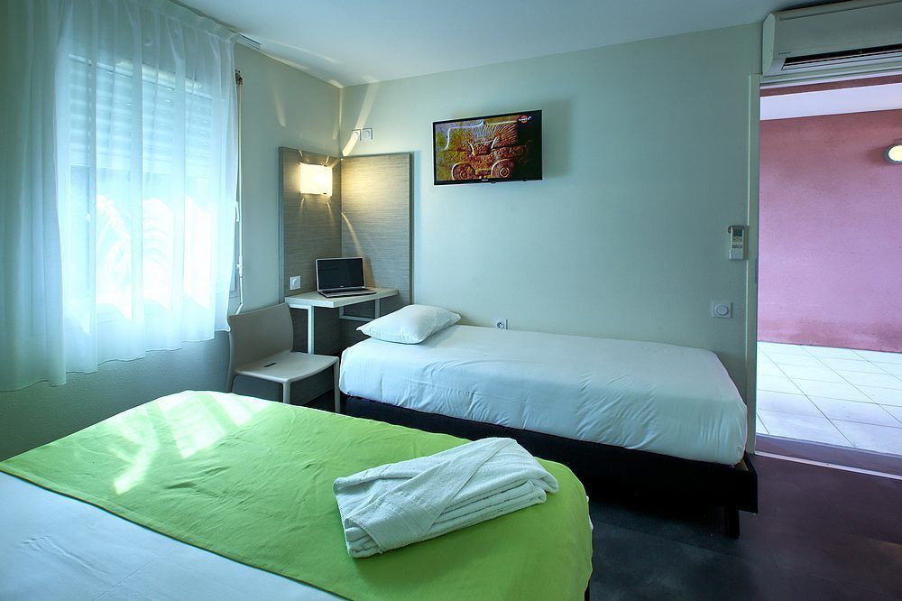 Hotel Formule Club Cenon Εξωτερικό φωτογραφία